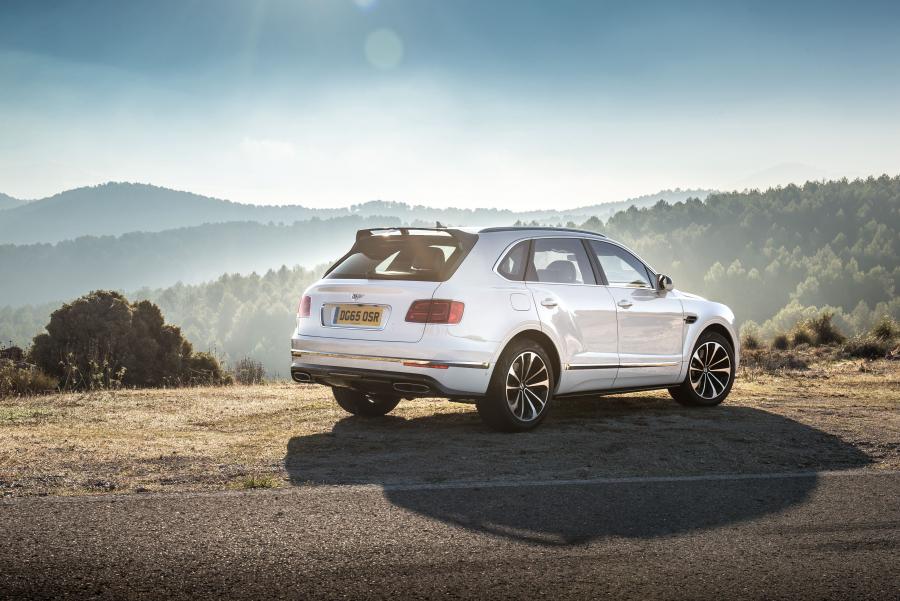  Bentley Bentayga 2016 года  (WW) (фото 24 из 45)